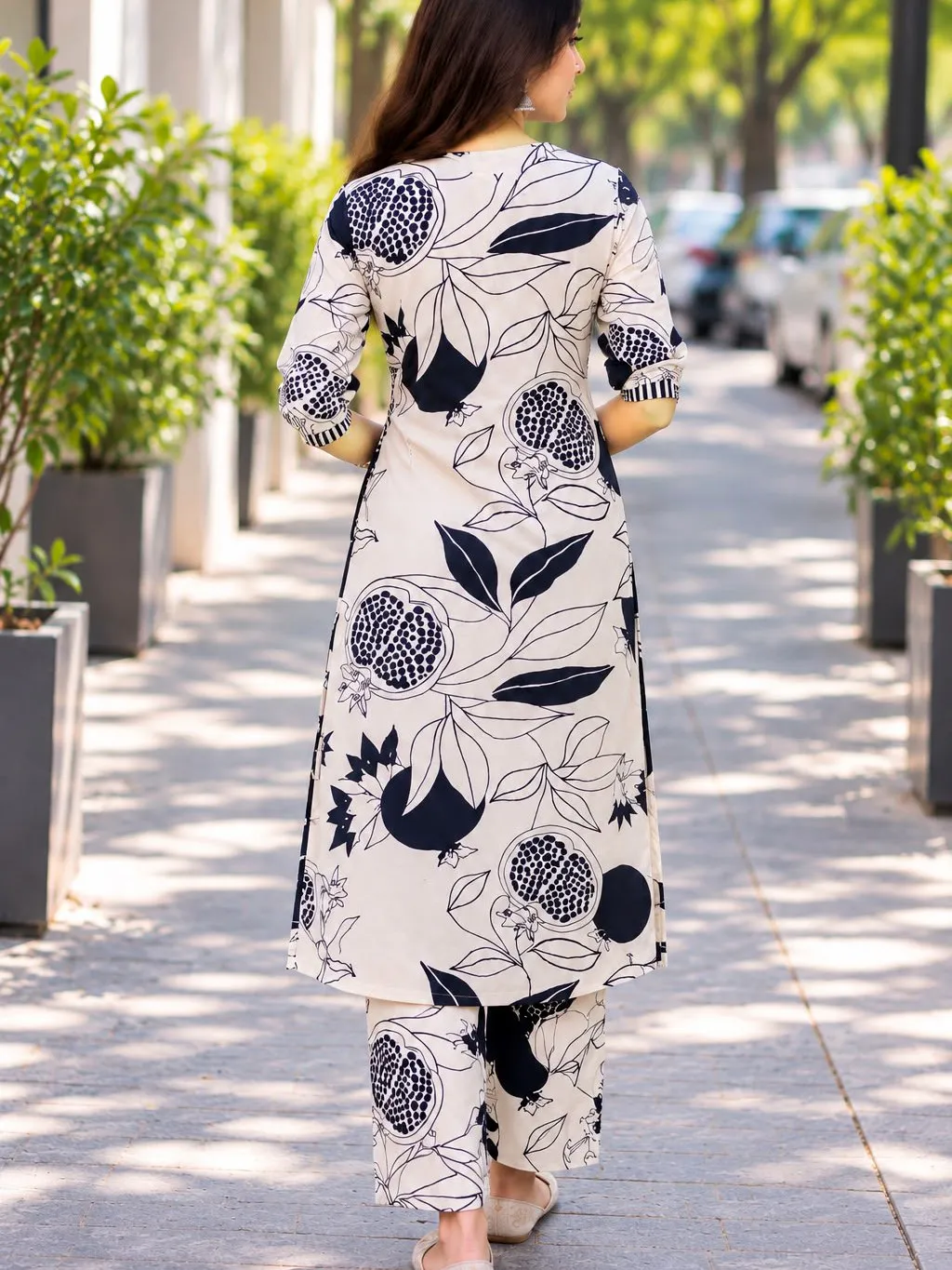 Women’s  Floral Printed Kurta Pant Set