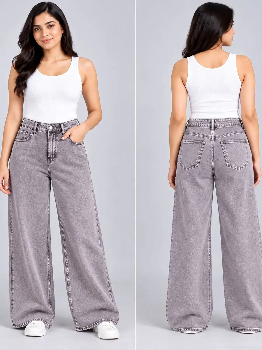 Woman'S High-Waist Straight Fit Jeans