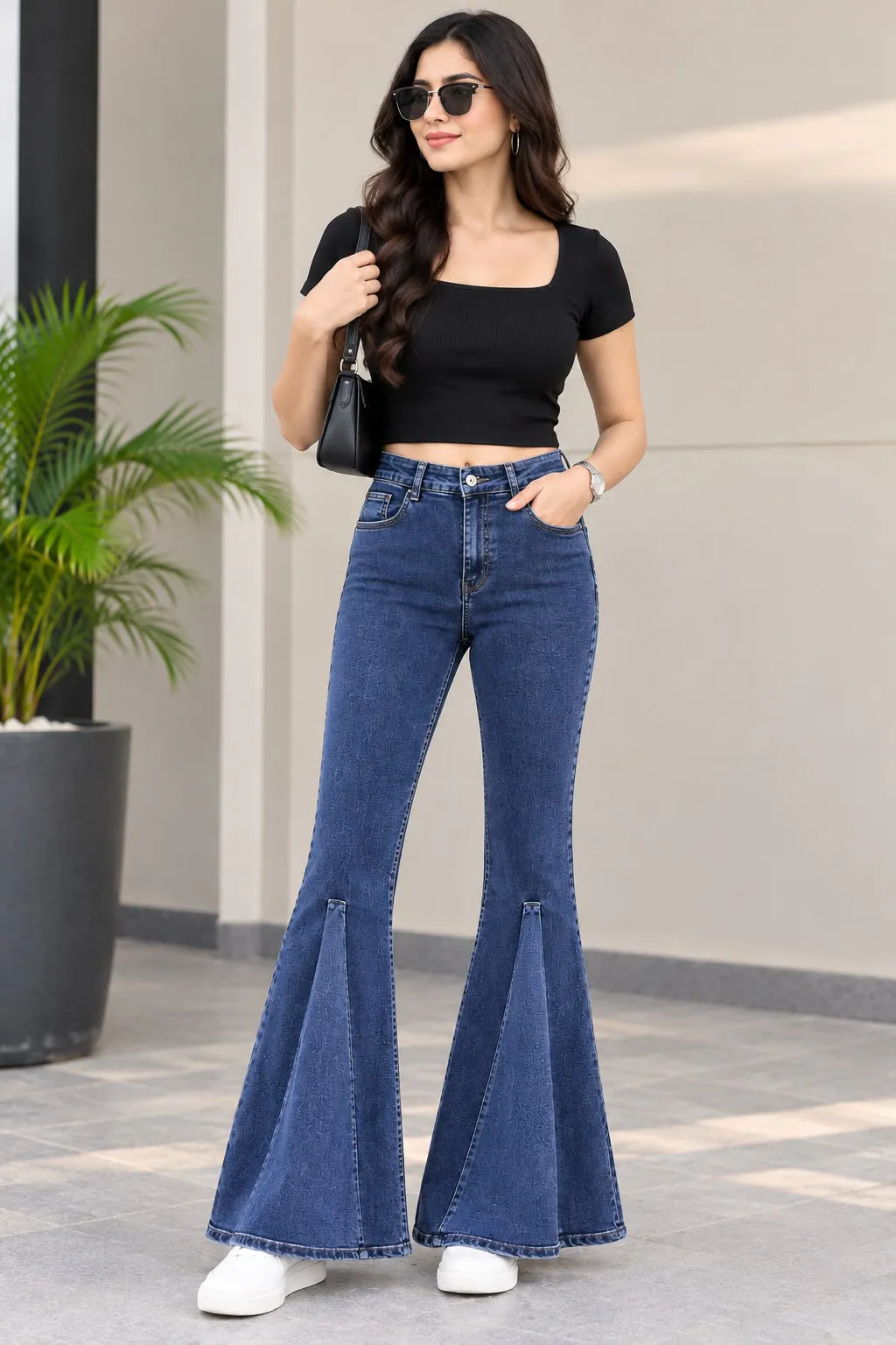 Woman'S High-Waist Straight Fit Jeans