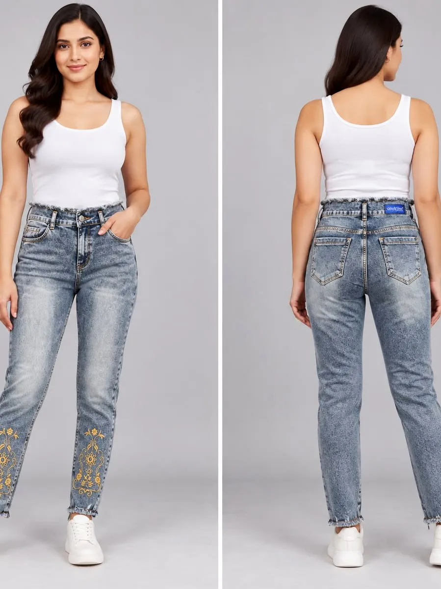 Woman'S High-Waist Straight Fit Jeans