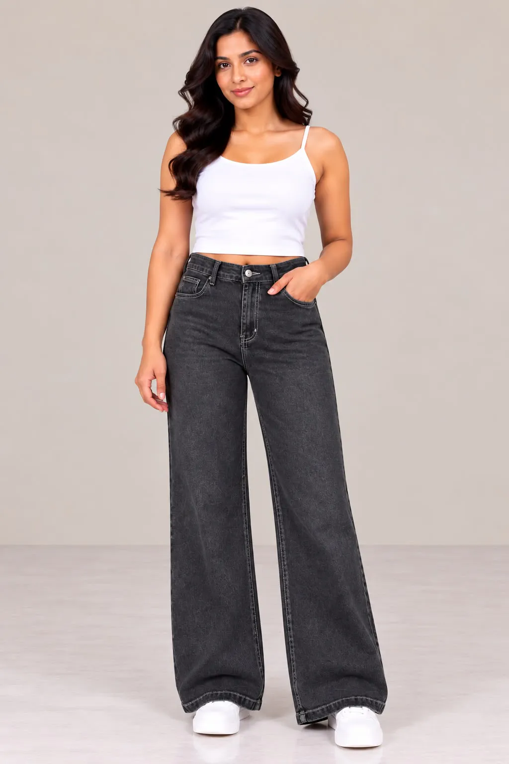 Woman'S High-Waist Straight Fit Jeans